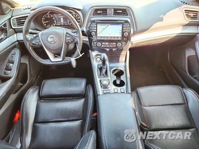 Zdjęcie 8 z 12 samochodu: 2016 NISSAN MAXIMA 3.5 SL VIN:1N4AA6AP5GC448250 - miniatura