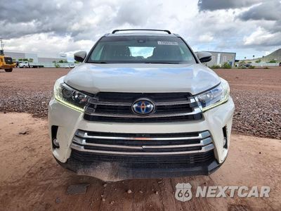 Piąte zdjęcie samochodu w środku: 2018 TOYOTA HIGHLANDER HYBRID LIMITED PLATINUM VIN:5TDDGRFHXJS043936 - miniatura