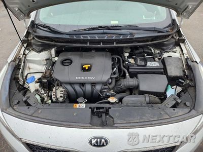 Zdjęcie 11 z 12 samochodu: 2017 KIA FORTE LX VIN:3KPFK4A77HE083369 - miniatura