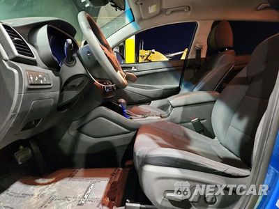 Zdjęcie 7 z 13 samochodu: 2020 HYUNDAI TUCSON VALUE VIN:KM8J3CA47LU092599 - miniatura