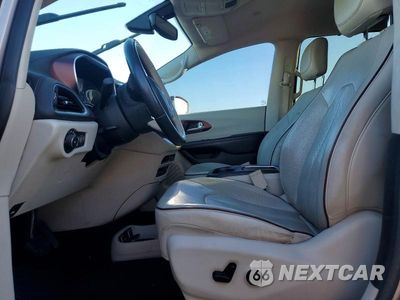 Zdjęcie 7 z 13 samochodu: 2017 CHRYSLER PACIFICA LIMITED VIN:2C4RC1GG5HR653156 - miniatura