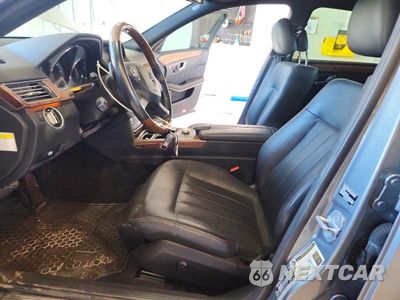 Zdjęcie 7 z 12 samochodu: 2012 MERCEDES-BENZ E 550 4MATIC VIN:WDDHF9BBXCA527097 - miniatura