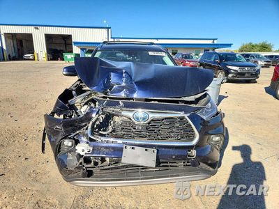 Piąte zdjęcie samochodu w środku: 2020 TOYOTA HIGHLANDER HYBRID PLATINUM VIN:5TDEBRCH0LS007554 - miniatura