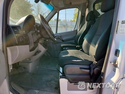 Zdjęcie 7 z 12 samochodu: 2016 MERCEDES-BENZ SPRINTER 2500 VIN:WD3PE7DD0GP245463 - miniatura