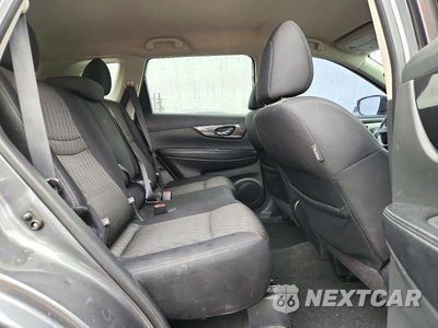 Zdjęcie 11 z 13 samochodu: 2017 NISSAN ROGUE SV VIN:5N1AT2MV9HC858022 - miniatura