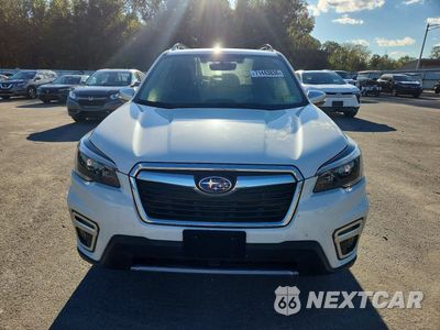 Piąte zdjęcie samochodu w środku: 2021 SUBARU FORESTER TOURING VIN:JF2SKAXC8MH421479 - miniatura