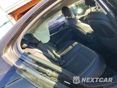 Zdjęcie 10 z 13 samochodu: 2019 GENESIS G70 ELITE VIN:KMTG74LE2KU030266 - miniatura