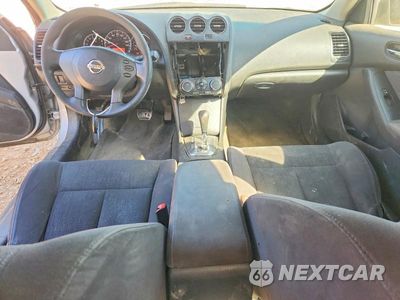 Zdjęcie 8 z 12 samochodu: 2012 NISSAN ALTIMA 2.5 VIN:1N4AL2AP1CN526699 - miniatura