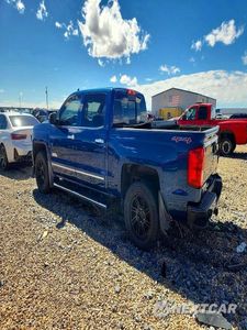 Drugie zdjęcie samochodu z przodu: 2017 CHEVROLET SILVERADO K1500 HIGH COUNTRY VIN:3GCUKTEC6HG443857 - miniatura