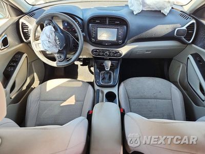 Zdjęcie 8 z 13 samochodu: 2021 KIA SOUL S VIN:KNDJ23AU5M7775215 - miniatura