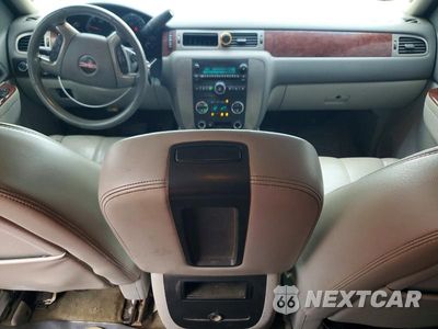 Zdjęcie 8 z 12 samochodu: 2010 GMC SIERRA K2500 SLT VIN:1GT4K1BG9AF153261 - miniatura