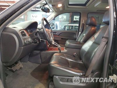Zdjęcie 7 z 14 samochodu: 2014 CHEVROLET SUBURBAN K1500 LTZ VIN:1GNSKKE76ER128953 - miniatura