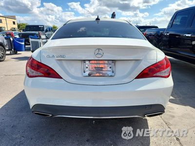 Zdjęcie 6 z 13 samochodu: 2018 MERCEDES-BENZ CLA 250 VIN:WDDSJ4EB5JN614558 - miniatura