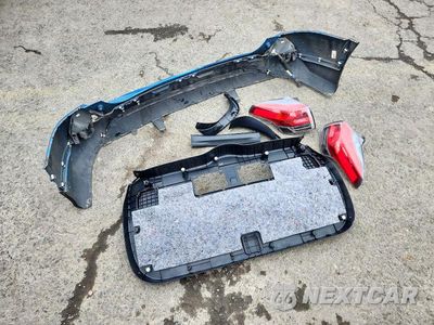 Zdjęcie 13 z 14 samochodu: 2018 TOYOTA RAV4 LE VIN:JTMBFREV2JJ183171 - miniatura