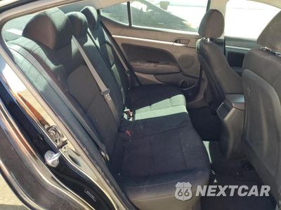 Zdjęcie 10 z 13 samochodu: 2020 HYUNDAI ELANTRA VALUE EDITION VIN:5NPD84LF1LH596678 - miniatura