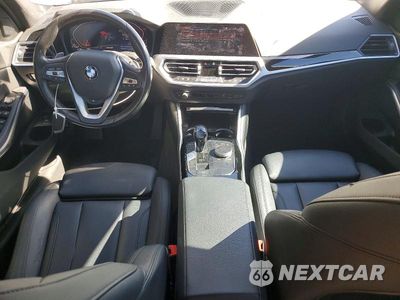Zdjęcie 8 z 12 samochodu: 2019 BMW 330XI VIN:WBA5R7C50KAJ81476 - miniatura