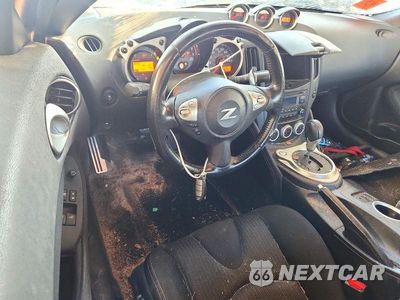 Zdjęcie 8 z 13 samochodu: 2016 NISSAN 370Z SPORT VIN:JN1AZ4EHXGM931322 - miniatura