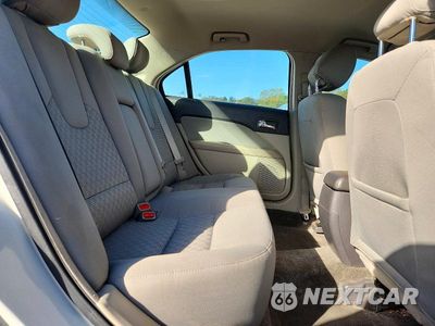 Zdjęcie 10 z 13 samochodu: 2012 FORD FUSION SE VIN:3FAHP0HA4CR246331 - miniatura