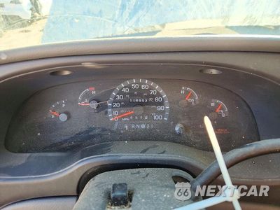 Zdjęcie 9 z 13 samochodu: 2003 FORD ECONOLINE E150 WAGON VIN:1FMRE11L23HB36798 - miniatura