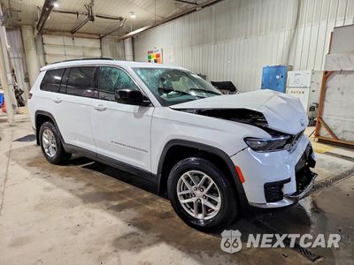 Czwarte zdjęcie samochodu z boku: 2025 JEEP GRAND CHEROKEE L LAREDO VIN:1C4RJKAG8S8751069 - miniatura