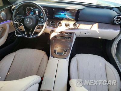 Zdjęcie 8 z 13 samochodu: 2022 MERCEDES-BENZ E 350 VIN:W1KZF8DBXNB088069 - miniatura