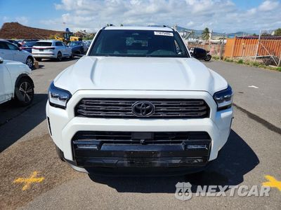 Piąte zdjęcie samochodu w środku: 2025 TOYOTA 4RUNNER TRD OFF-ROAD HV VIN:JTEVB5BR4S5008046 - miniatura