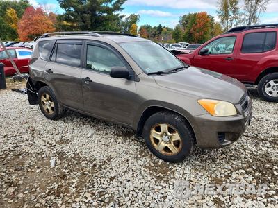 Czwarte zdjęcie samochodu z boku: 2011 TOYOTA RAV4 BASE VIN:JTMBF4DV5B5038933 - miniatura