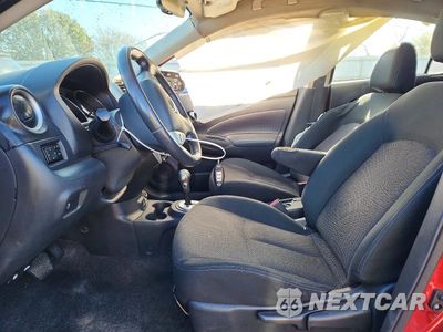 Zdjęcie 7 z 13 samochodu: 2019 NISSAN VERSA SV VIN:3N1CN7AP7KL806025 - miniatura