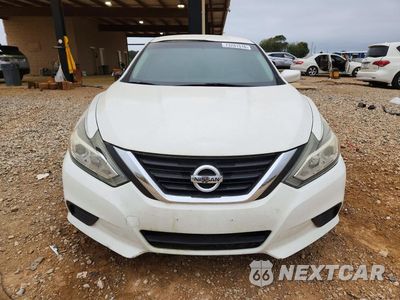Piąte zdjęcie samochodu w środku: 2017 NISSAN ALTIMA 2.5 S VIN:1N4AL3AP8HC216817 - miniatura
