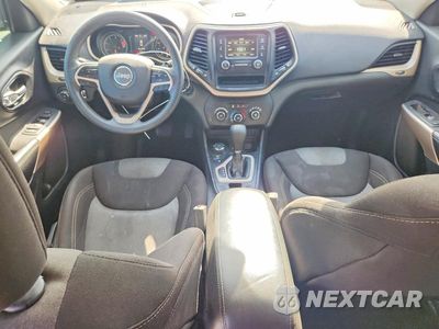 Zdjęcie 8 z 13 samochodu: 2018 JEEP CHEROKEE LATITUDE VIN:1C4PJMCB4JD610106 - miniatura
