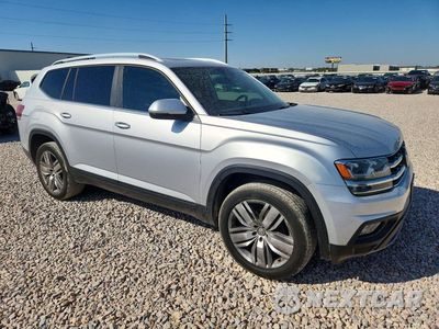 Czwarte zdjęcie samochodu z boku: 2019 VOLKSWAGEN ATLAS SE VIN:1V2WP2CA9KC606693 - miniatura