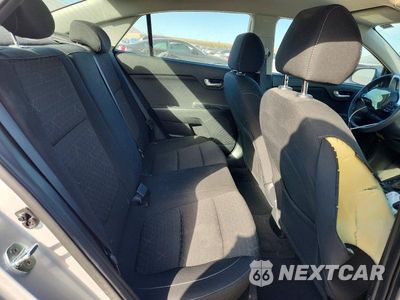 Zdjęcie 10 z 12 samochodu: 2022 KIA RIO S VIN:3KPA24AD2NE491208 - miniatura