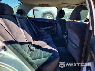 Zdjęcie 10 z 12 samochodu: 2005 HONDA ACCORD EX VIN:1HGCM56775A023152 - miniatura