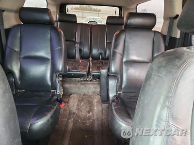 Zdjęcie 10 z 13 samochodu: 2010 GMC YUKON XL DENALI VIN:1GKUKMEFXAR210154 - miniatura