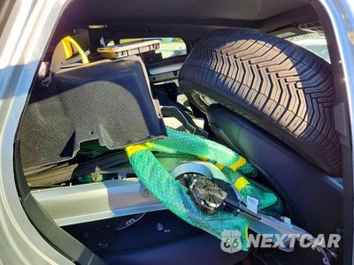 Zdjęcie 11 z 14 samochodu: 2021 BMW X1 XDRIVE28I VIN:WBXJG9C04M5T42336 - miniatura