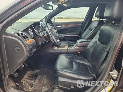 Zdjęcie 7 z 12 samochodu: 2013 CHRYSLER 300C VARVATOS VIN:2C3CCAJT9DH621858 - miniatura