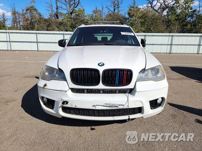Piąte zdjęcie samochodu w środku: 2013 BMW X5 XDRIVE50I VIN:5UXZV8C53DL899096 - miniatura