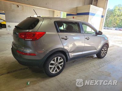 Trzecie zdjęcie samochodu z tyłu: 2015 KIA SPORTAGE LX VIN:KNDPB3AC4F7702888 - miniatura