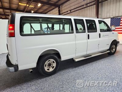 Trzecie zdjęcie samochodu z tyłu: 2006 CHEVROLET EXPRESS G3500 VIN:1GAHG39U161207918 - miniatura