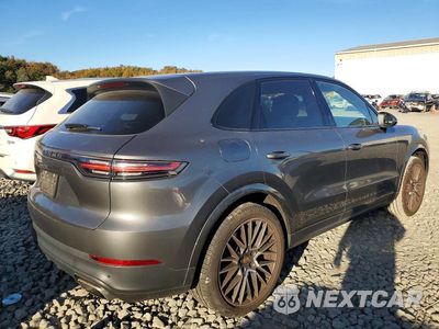 Trzecie zdjęcie samochodu z tyłu: 2021 PORSCHE CAYENNE VIN:WP1AA2AY9MDA07009 - miniatura