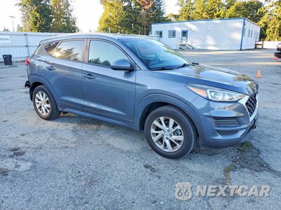 Czwarte zdjęcie samochodu z boku: 2019 HYUNDAI TUCSON VALUE VIN:KM8J3CA46KU011672 - miniatura