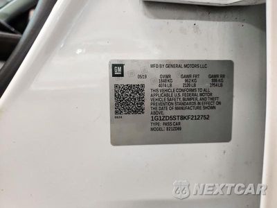 Zdjęcie 12 z 12 samochodu: 2019 CHEVROLET MALIBU LT VIN:1G1ZD5ST8KF212752 - miniatura