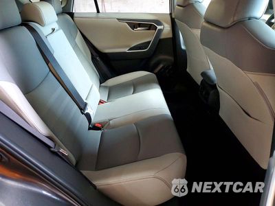 Zdjęcie 10 z 13 samochodu: 2019 TOYOTA RAV4 LIMITED VIN:JTMN1RFV9KD500132 - miniatura