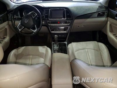 Zdjęcie 8 z 12 samochodu: 2019 HYUNDAI SONATA VIN:5NPE34AF4KH778993 - miniatura