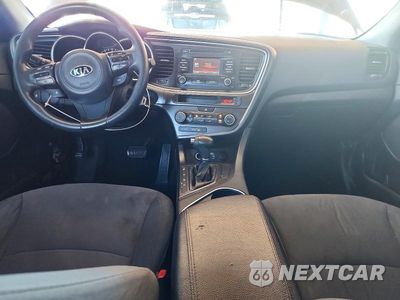 Zdjęcie 8 z 13 samochodu: 2015 KIA OPTIMA LX VIN:KNAGM4A77F5654136 - miniatura