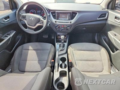 Zdjęcie 8 z 12 samochodu: 2020 HYUNDAI ACCENT SE VIN:3KPC24A64LE103502 - miniatura