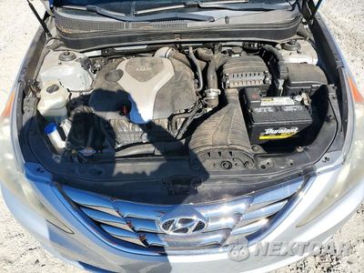 Zdjęcie 11 z 12 samochodu: 2011 HYUNDAI SONATA LIMITED 2.0T VIN:5NPEC4AB3BH253565 - miniatura