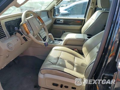 Zdjęcie 7 z 13 samochodu: 2007 LINCOLN NAVIGATOR VIN:5LMFU28597LJ16504 - miniatura