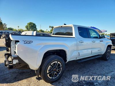 Trzecie zdjęcie samochodu z tyłu: 2026 TOYOTA TACOMA TRD SPORT VIN:3TYLB5FN2TT040545 - miniatura