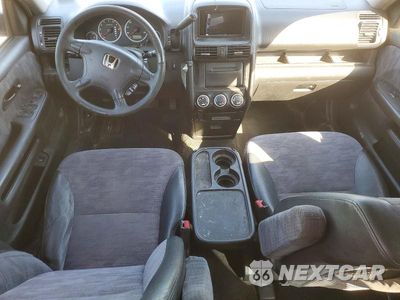 Zdjęcie 8 z 13 samochodu: 2003 HONDA CR-V LX VIN:SHSRD78463U141634 - miniatura